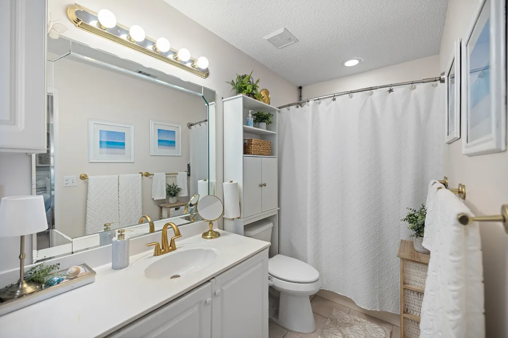 Bathroom design by Joy Signature Designs