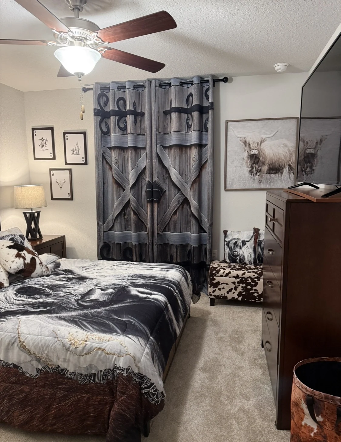 Western themed bedroom by Joy Signature Designs